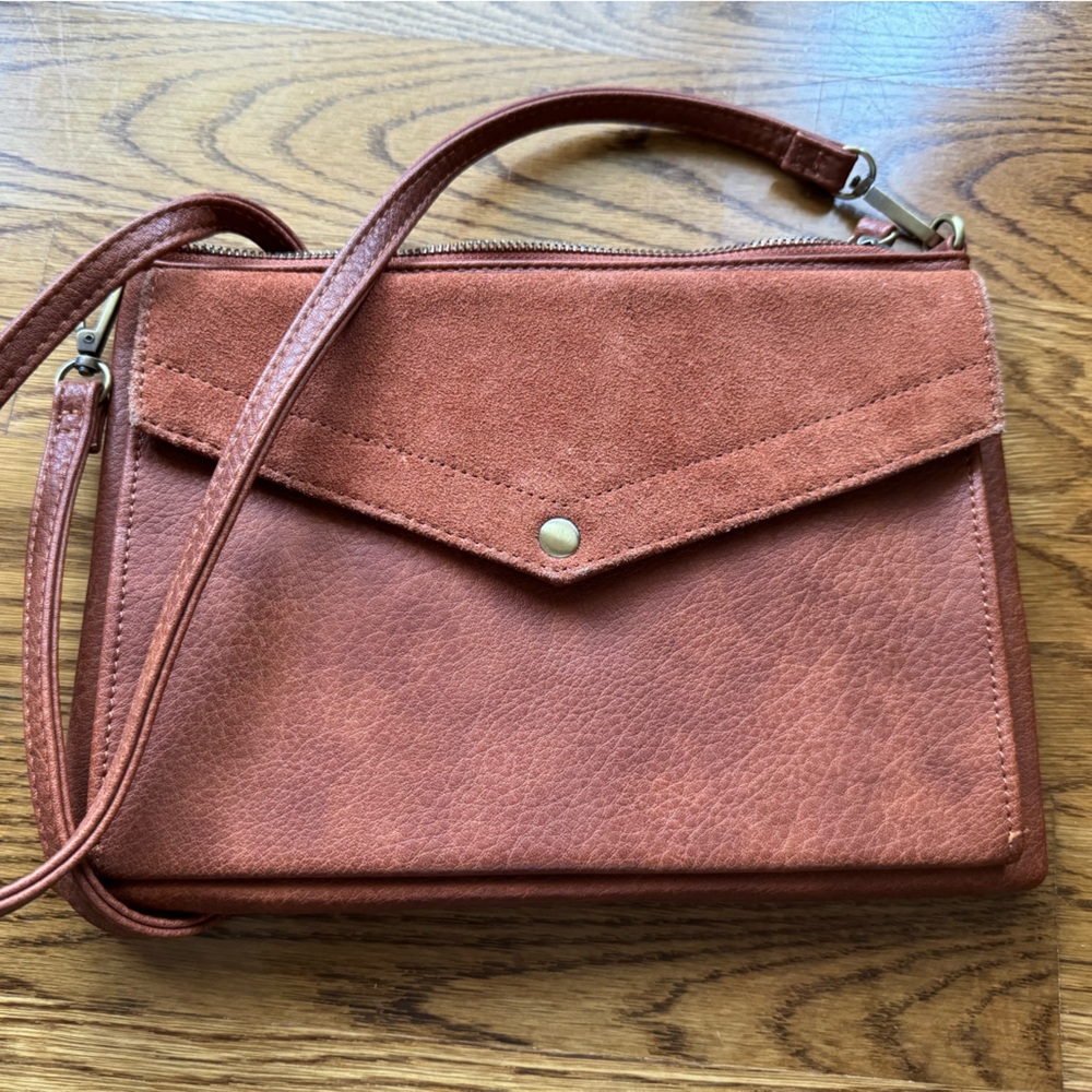 Street level leather and suede purse